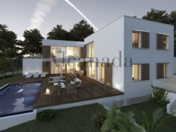 House 4 Bedrooms in Capdepera