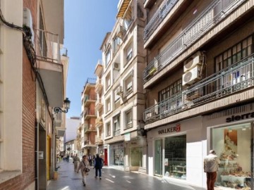 Piso 3 Habitaciones en Granada Centro