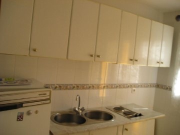 Apartment 2 Bedrooms in Los Santos de Maimona