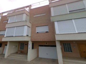 Apartment 3 Bedrooms in Camino Onda - Salesianos - Centro