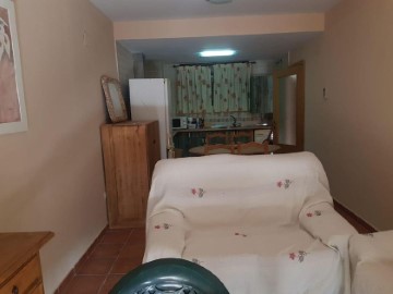 Apartment 1 Bedroom in Riomalo de Arriba