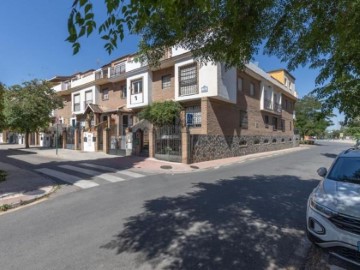 Casa o chalet 4 Habitaciones en Ctra Sierra - Acceso Nuevo Alhambra