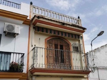House 5 Bedrooms in Centro - Doña Mercedes