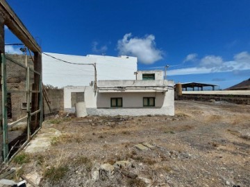 Casas rústicas 4 Habitaciones en Los Quintanas y Piso Firme