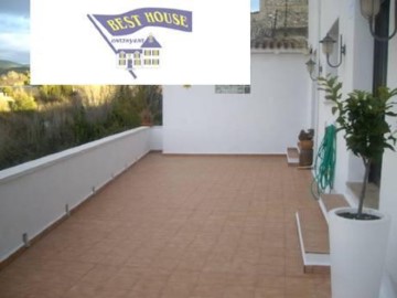 Country homes 4 Bedrooms in Bufali