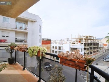 Apartment 5 Bedrooms in Els Muntells