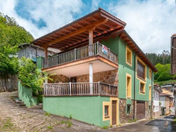 Casa o chalet 4 Habitaciones en Cerredo