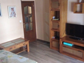 Apartment 3 Bedrooms in Pantano de Navabuena