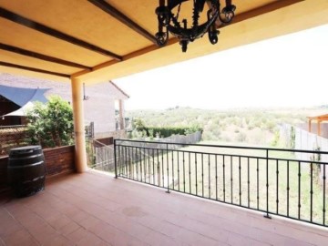 House 5 Bedrooms in Quijorna