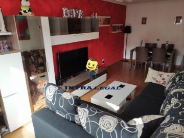 Apartment 3 Bedrooms in Santa Marta de Tormes