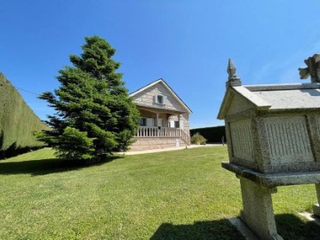 Maison 4 Chambres à Camponaraya