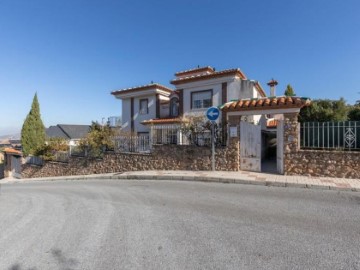 Maison 4 Chambres à Barrio de la Vega