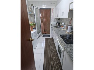 Apartment 3 Bedrooms in Nucli Antic