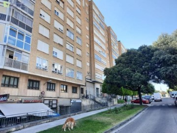 Piso 3 Habitaciones en Zona sur - Bº Cortes