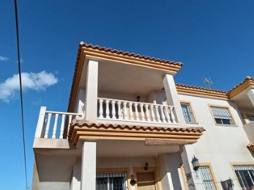 House 2 Bedrooms in els Campellos