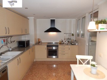 Apartment 3 Bedrooms in Aielo de Malferit