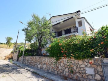 House 6 Bedrooms in Villar del Olmo