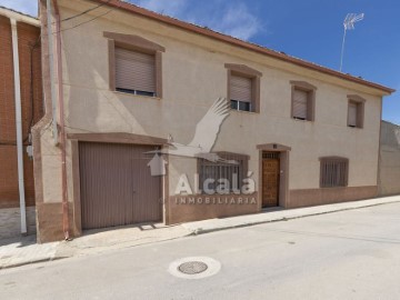 House 3 Bedrooms in Madridejos