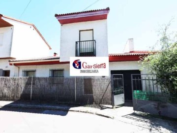 Casa o chalet 4 Habitaciones en Santa María del Tiétar