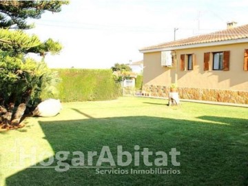 Casa o chalet 4 Habitaciones en La Conarda-Montesano