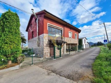 Maison 5 Chambres à Cuadroveña