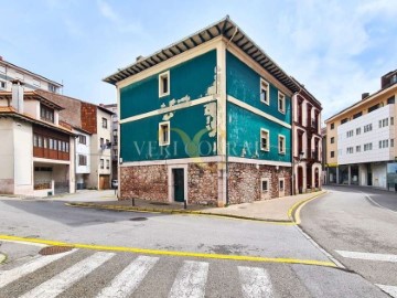 Maison 8 Chambres à Candás