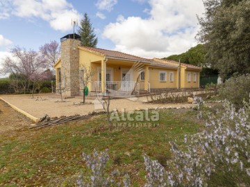 Casa o chalet 3 Habitaciones en Hueva