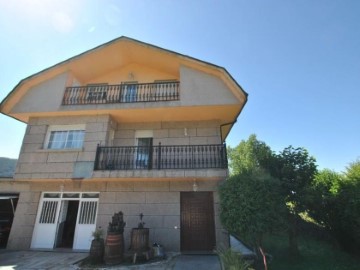 Casa o chalet 4 Habitaciones en Torroso (San Mamed P.)