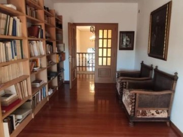 House 5 Bedrooms in Villanueva de Arriba