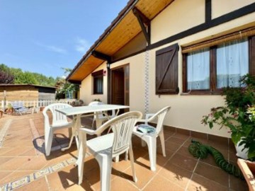 House 2 Bedrooms in Pedruzo