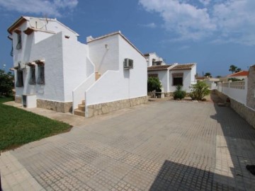 House 6 Bedrooms in els Poblets