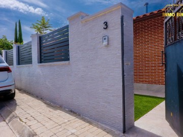 House 4 Bedrooms in El Mapa