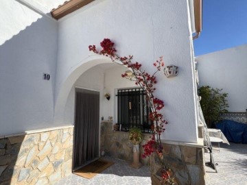 House 3 Bedrooms in La Solana