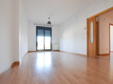 Apartment 3 Bedrooms in Calzada de Valdunciel