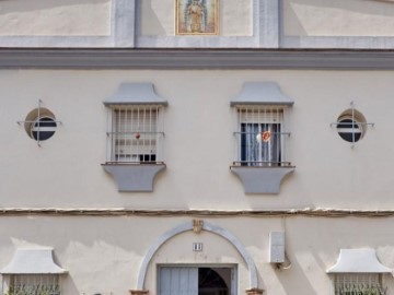 Edificio en Valencina de la Concepción