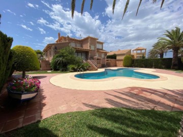 House 6 Bedrooms in Playa del Esparto-Veneziola