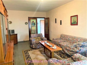 Apartment 3 Bedrooms in Cascante