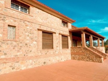 House 7 Bedrooms in Casco Urbano