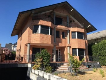 Casa o chalet 5 Habitaciones en Ponferrada Centro