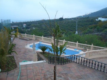 Casa o chalet 7 Habitaciones en Jardines de Alhaurín-Huerta Alta-Fuensanguínea