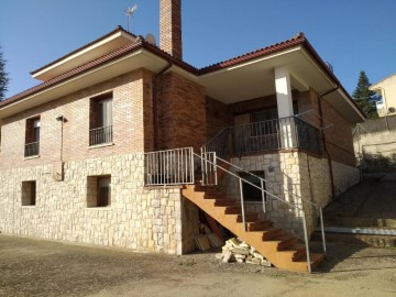 Casa o chalet 6 Habitaciones en Almazán