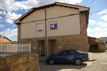 Casa o chalet 3 Habitaciones en Santibáñez de la Peña