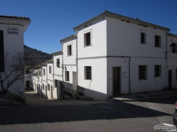 Edificio en Zagrilla