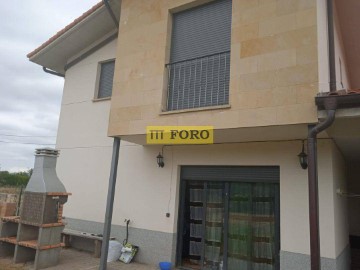 Casa o chalet  en Puentelarra / Larrazubi