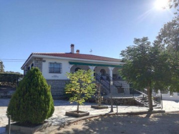 Casa o chalet 9 Habitaciones en Casar de Cáceres