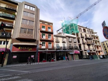 Piso 4 Habitaciones en Cuenca Centro