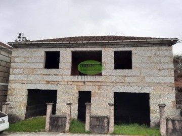 House 3 Bedrooms in Cados (Santa María)