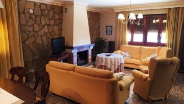 Country homes 6 Bedrooms in Villarrobledo