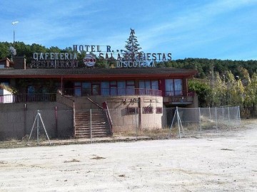 Edificio en San Martín del Obispo