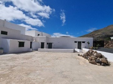 Casas rústicas 7 Habitaciones en Maguez
